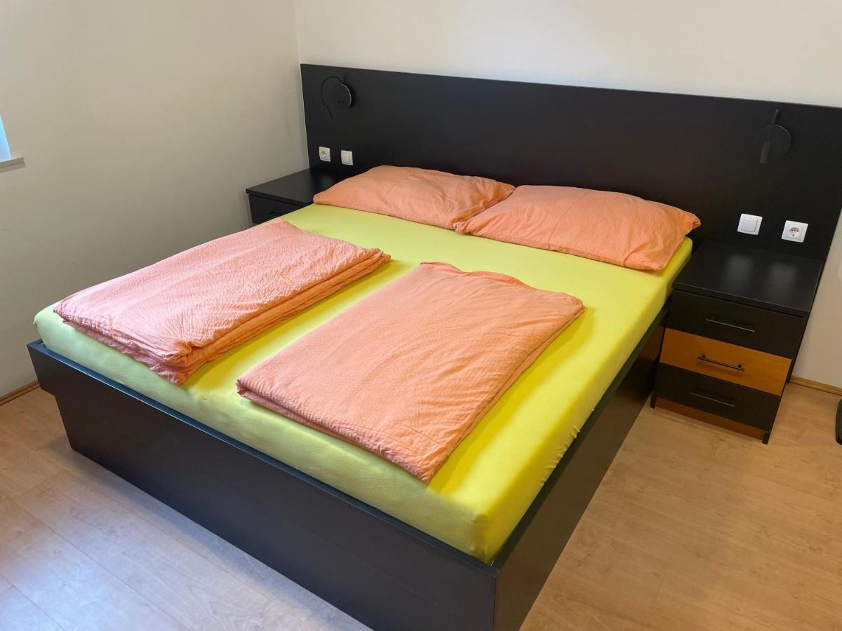 Room Aa Dravograd Luaran gambar